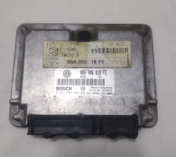 Computadora De Motor Para Golf 2.0 Lts Estándar